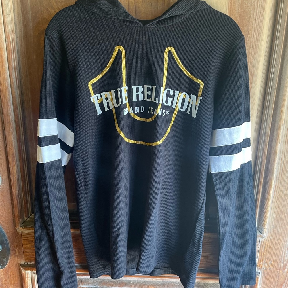 True Religion NWT long sleeve with hoodie. Size XL